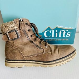 Cliffs By White Moutain Kelsie Lace Up Boots